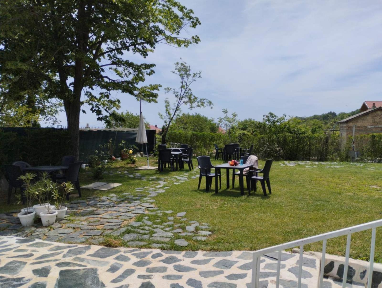 Simada Blue Guesthouse Golden Sands Exteriör bild