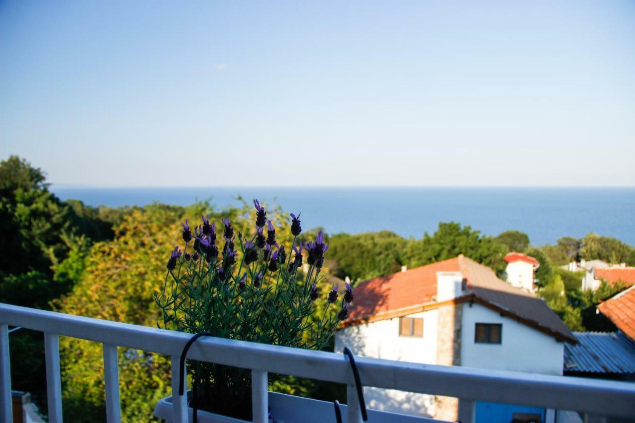 Simada Blue Guesthouse Golden Sands Exteriör bild